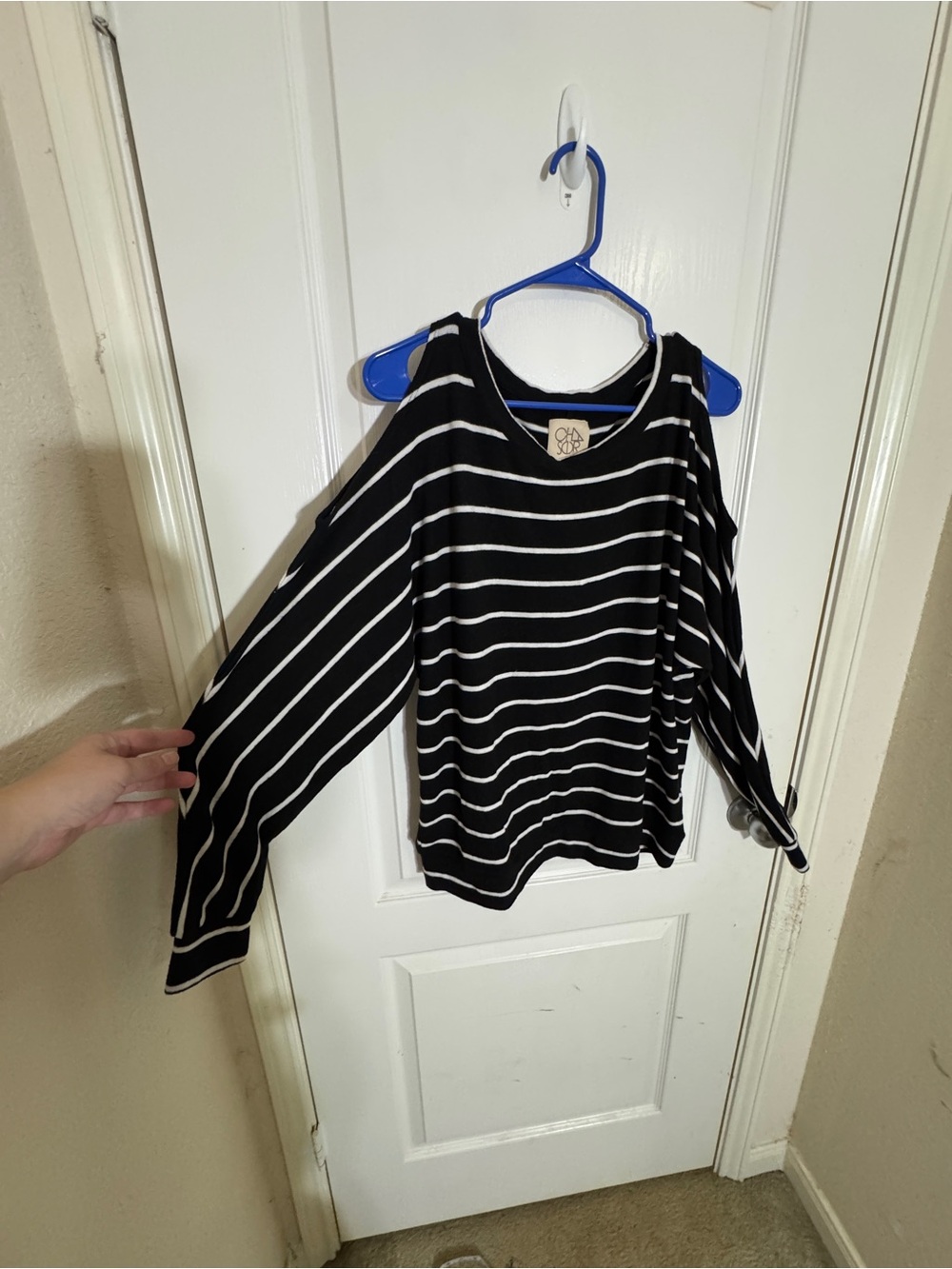 NWT Chaser Black White Stripe Cold Shoulder Y2K Oversized Long Sleeve Top Size L